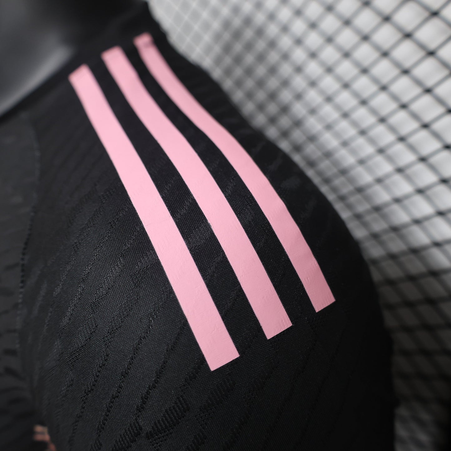 Camiseta Japón "Edición Especial Negra y Rosada" 2024 Versión Jugador