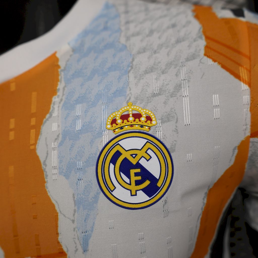 Real Madrid Polo Pre-Partido 2025/26 Versión Jugador