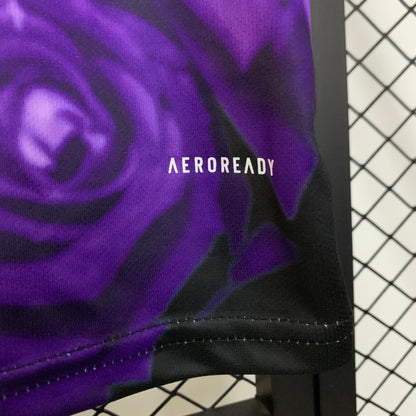 Real Madrid Edición Purple Rosas 2025/26 Versión Fan