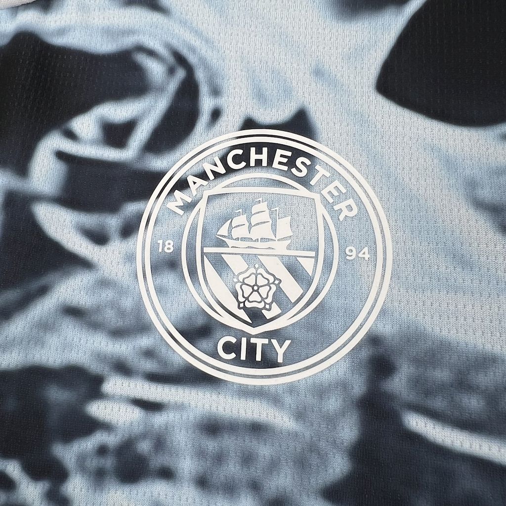 Camiseta Manchester City Edición Especial Negro y Azul 2025/26 Versión Fan