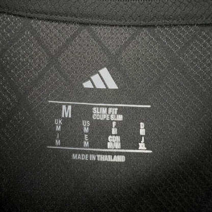 Real Madrid Edición Especial Retro 2025/26 Versión Fan