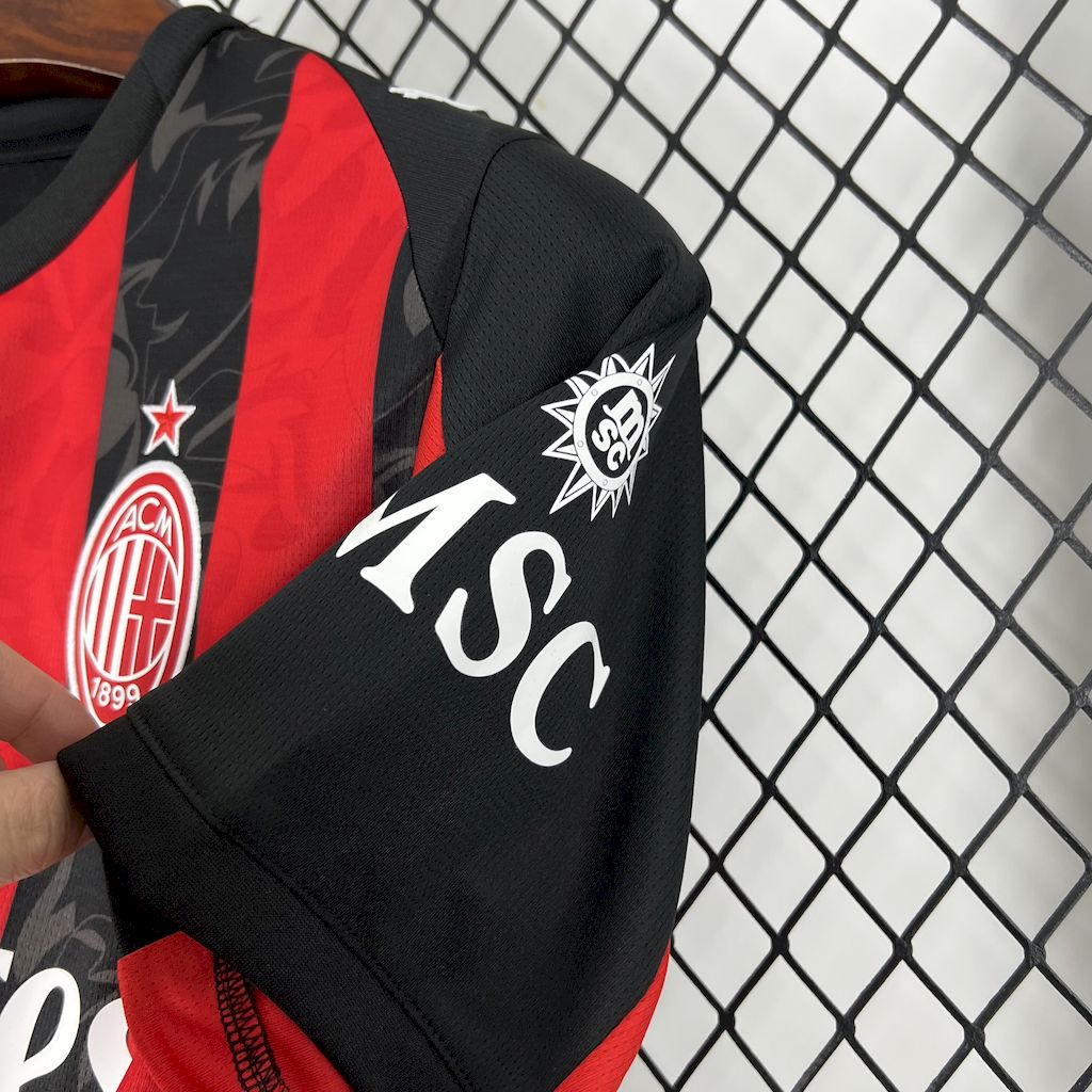 AC Milán Local 2025/26 Versión Fan