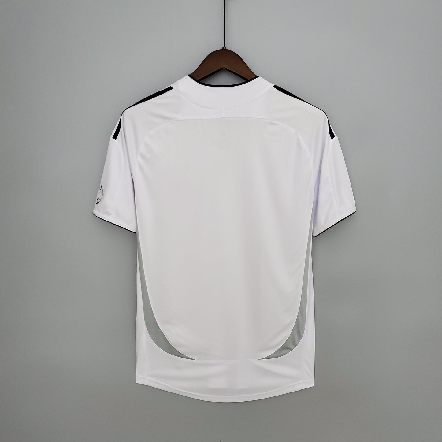 Camiseta Real Madrid Local "Teamgeist" Series Retro 2006/07