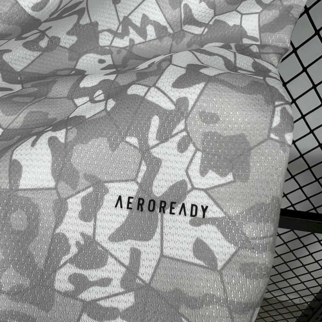 Camiseta Aston Villa Tercera 2025/26 Versión Fan