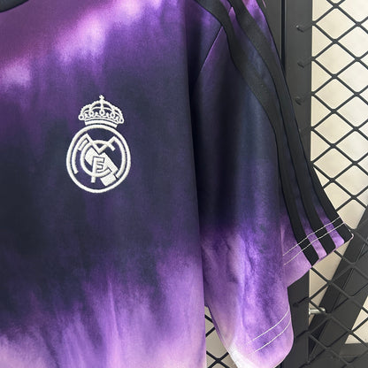 Real Madrid Edición Especial Negro y Morado 2025/26 Versión Fan