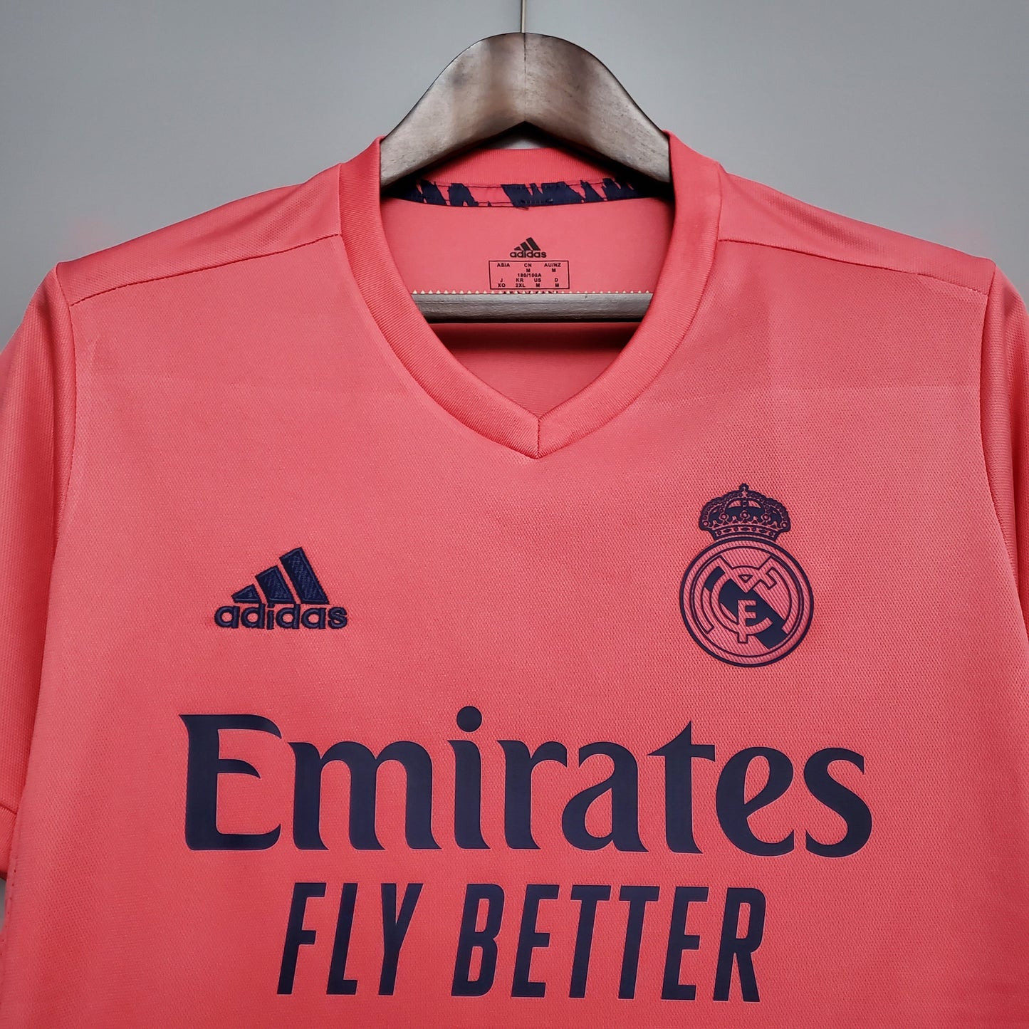 Camiseta Real Madrid Visita Retro 2020/21