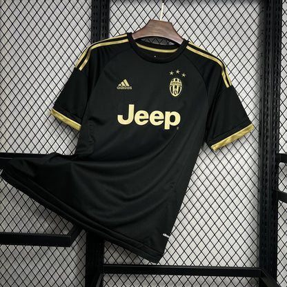 Camiseta Juventus Tercera Retro 2015/16