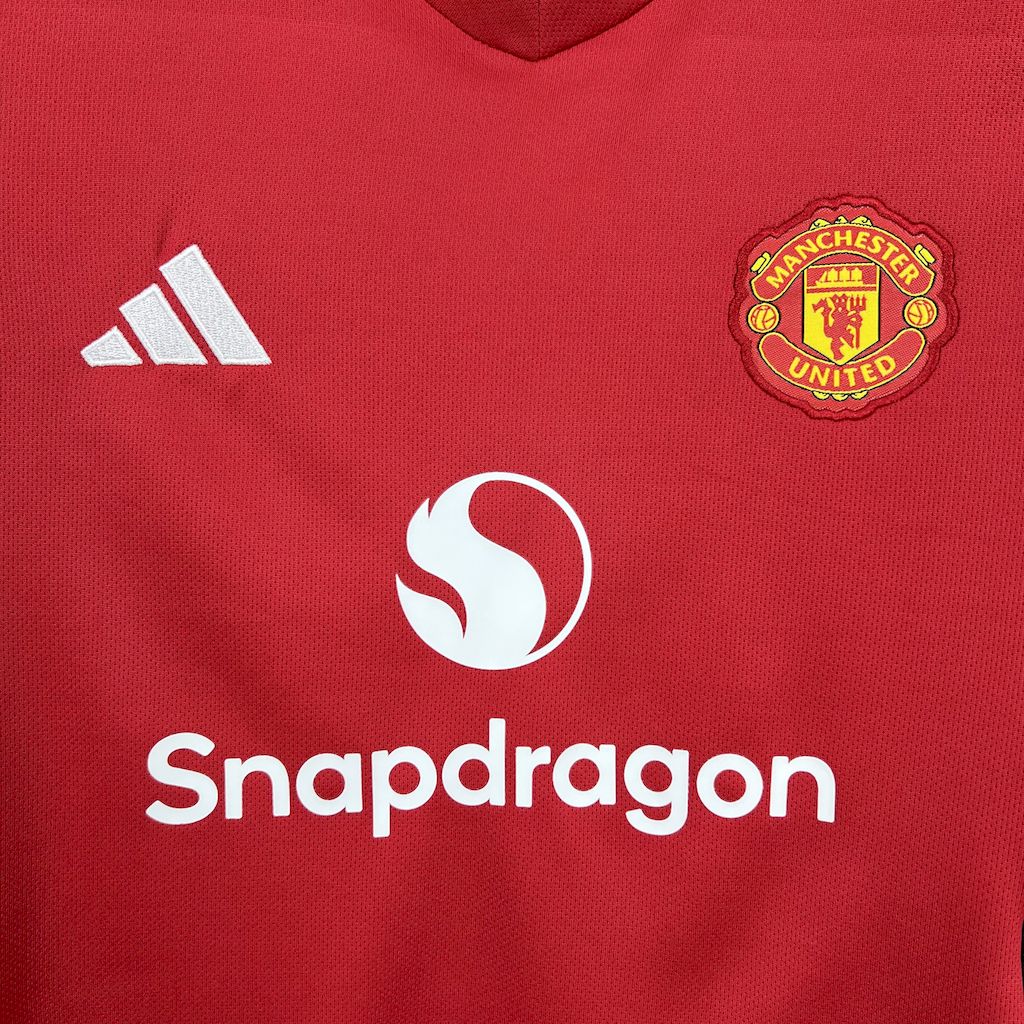 Manchester United Local Kit Niños 2025/26