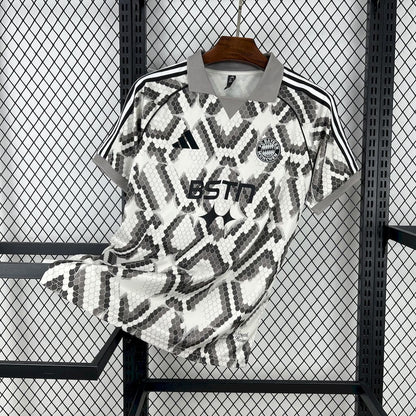 Camiseta Bayern Munich "Edición Especial Escamas Blancas" 2025/26 Versión Fan
