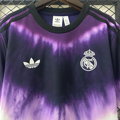 Real Madrid Edición Especial Negro y Morado 2025/26 Versión Fan
