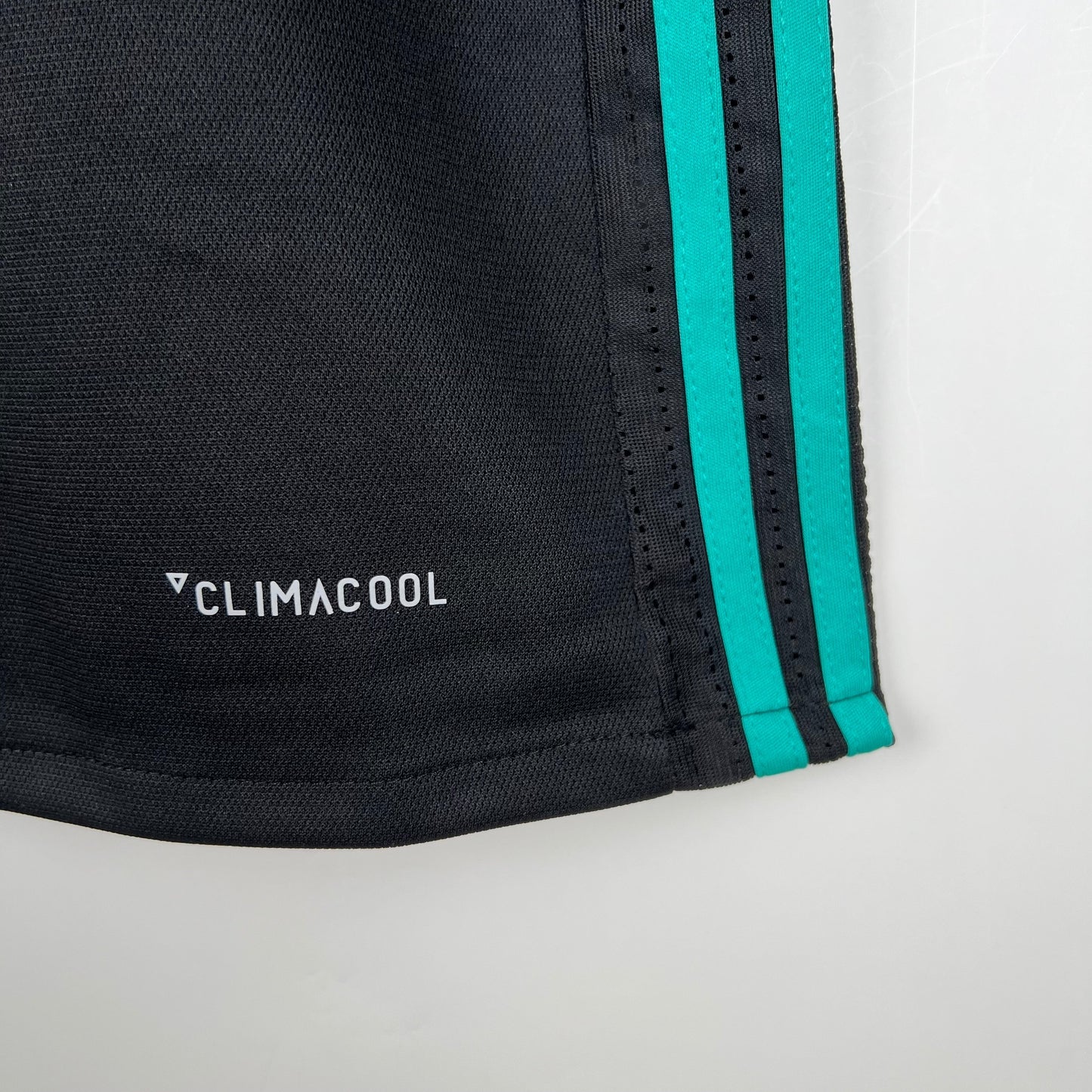 Camiseta Real Madrid Visita Retro 2017/18