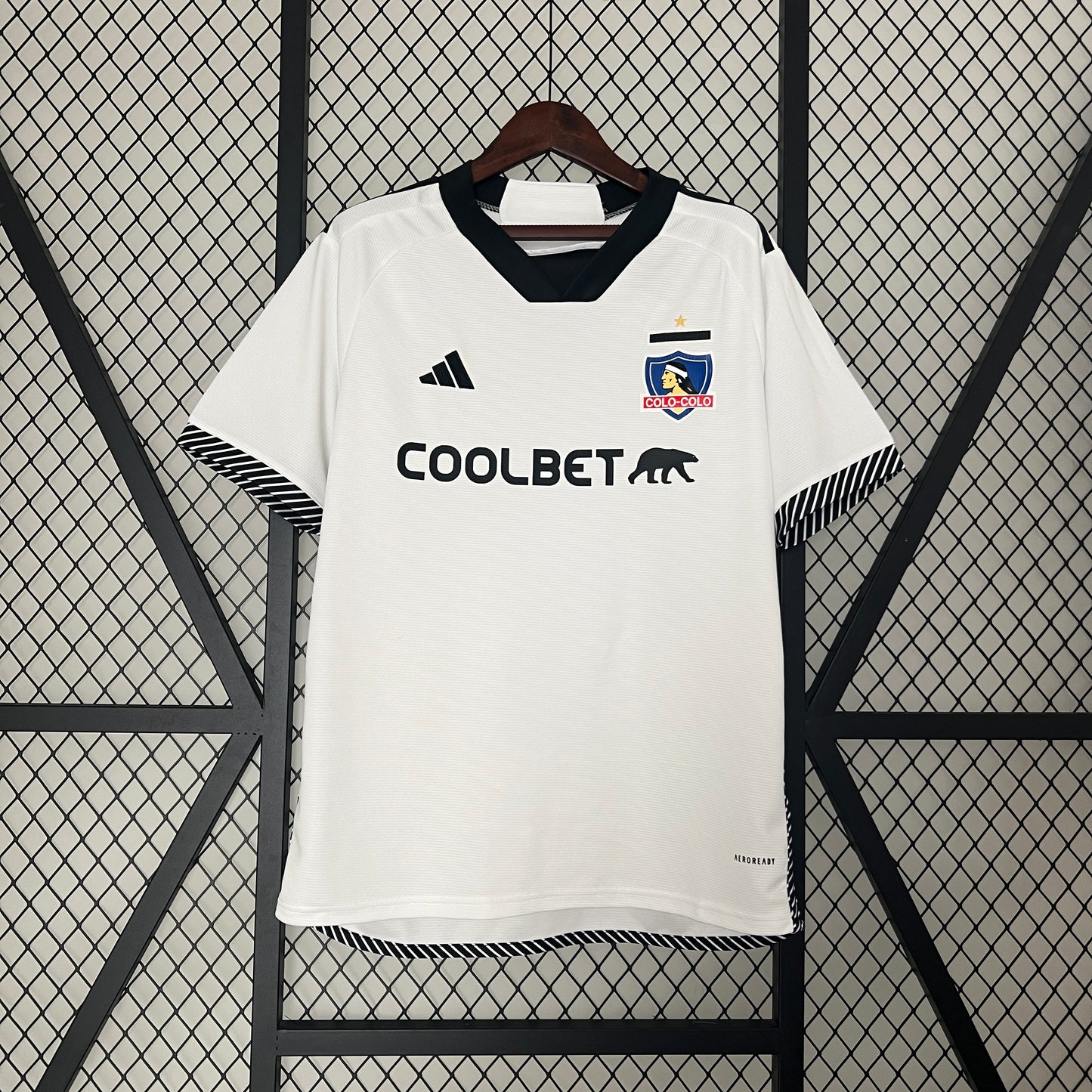 Camiseta Colo Colo local 2024