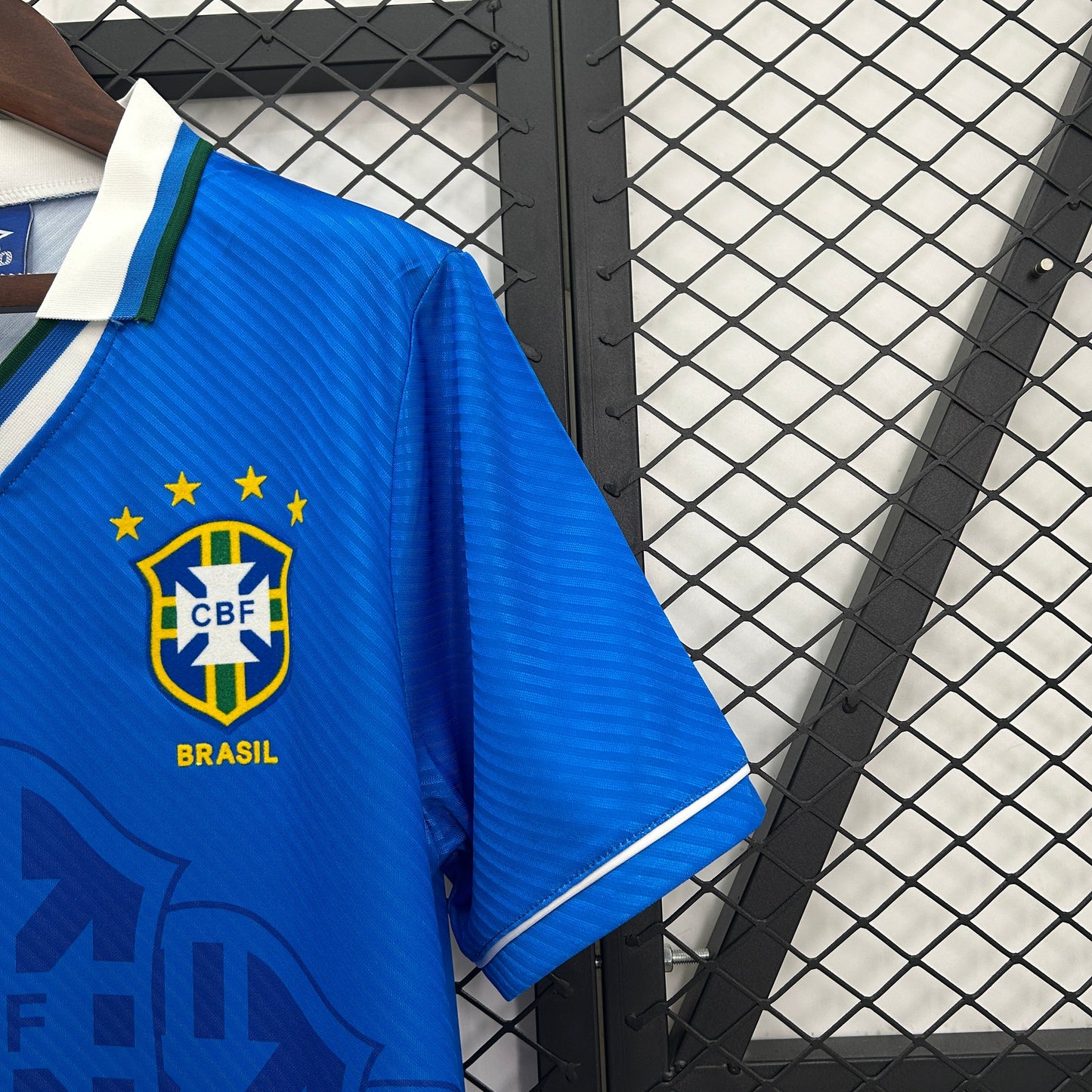 Camiseta Brasil Visita Retro 1993/94 Versión Fan