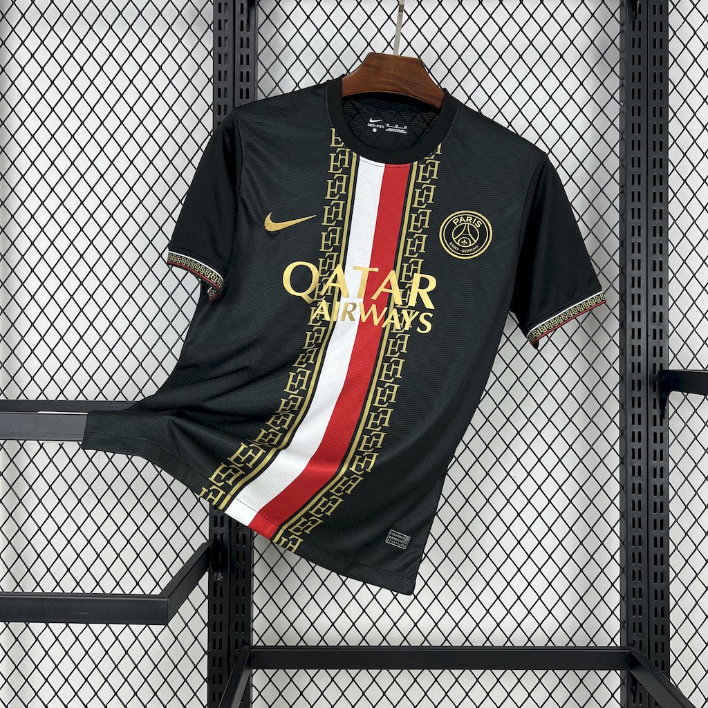 Paris Saint-Germain "Negro y Dorado" 2025/26 Versión Fan