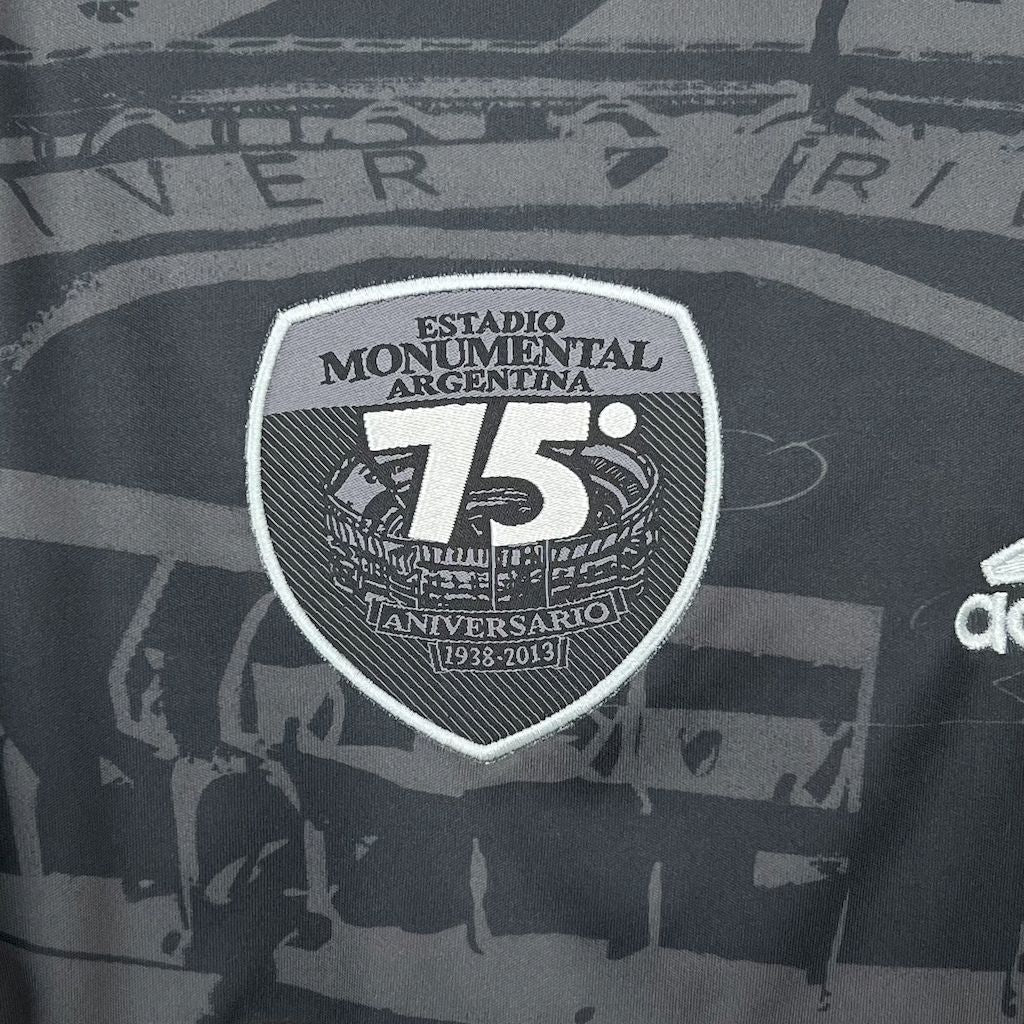 Camiseta River Plate 70 aniversario Retro 2013/14 Versión Fan