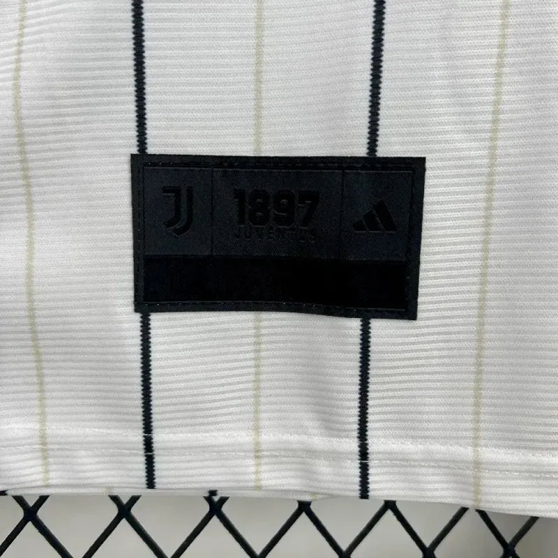 Camiseta Juventus Baseball 2025/26 Versión Fan