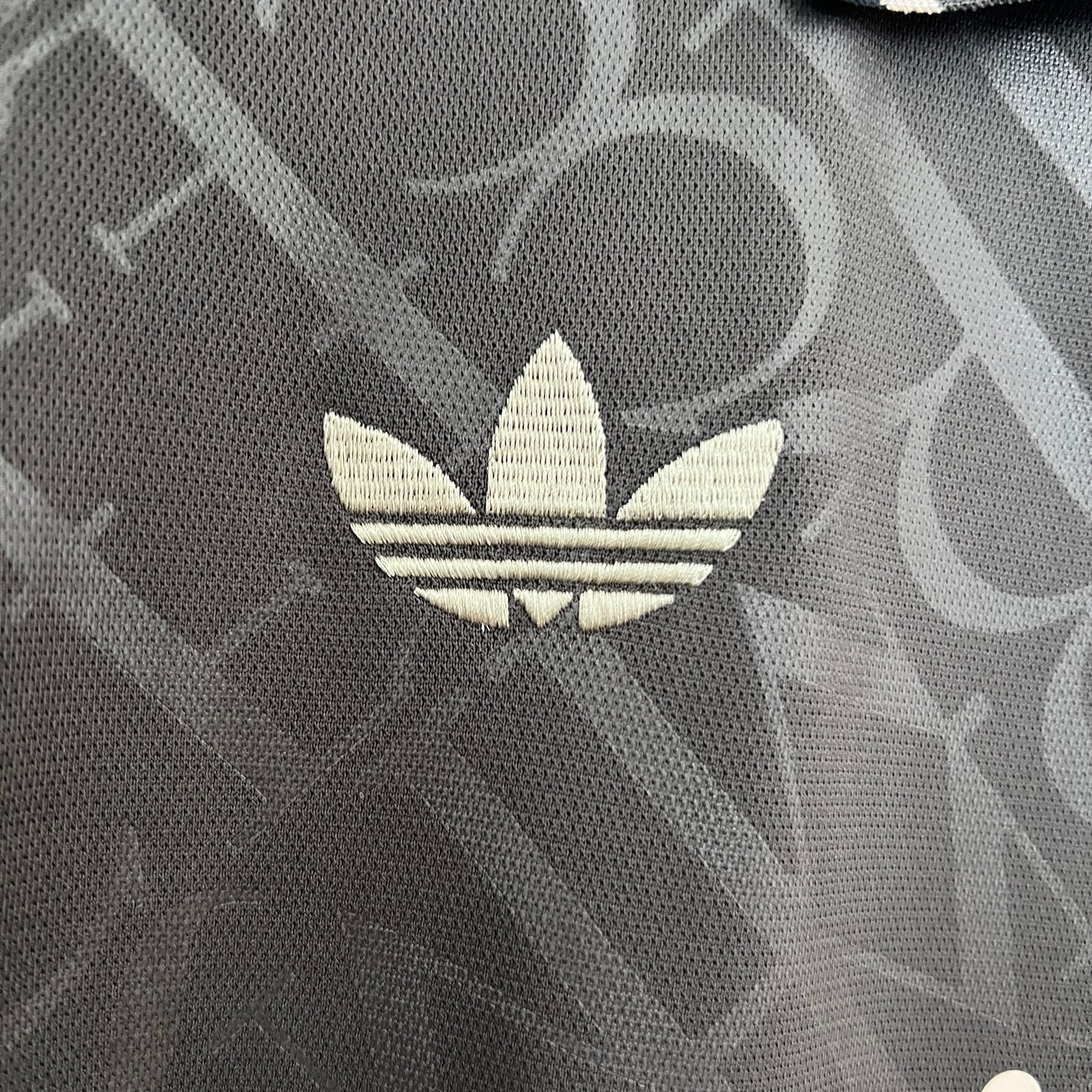 Camiseta Real Madrid Visita 2024/25 | Versión Fan