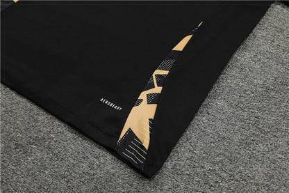 Buzo Completo Real Madrid Negro Dorado