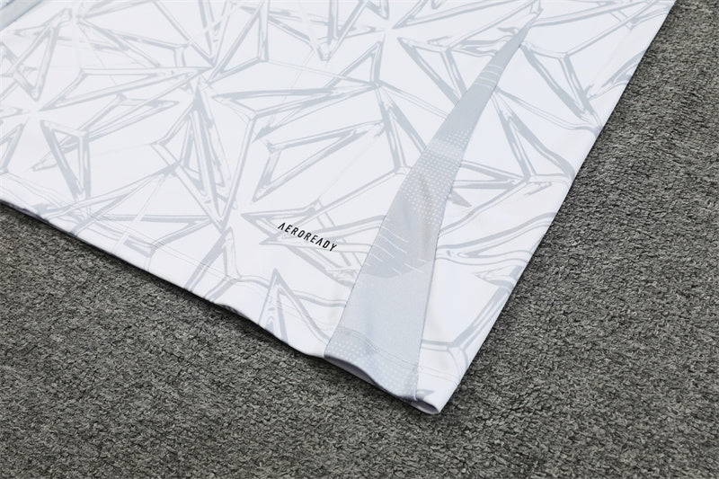 Buzo Completo Real Madrid Diseño Blanco