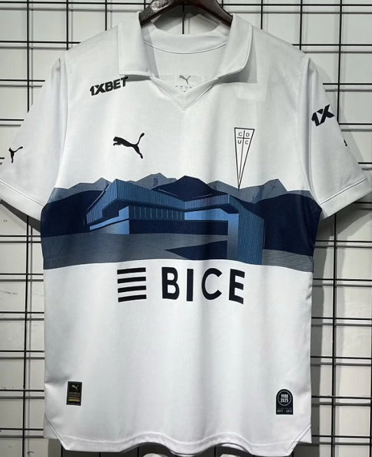 Camiseta Universidad Católica Edición Especial 2025/26 Versión Fan