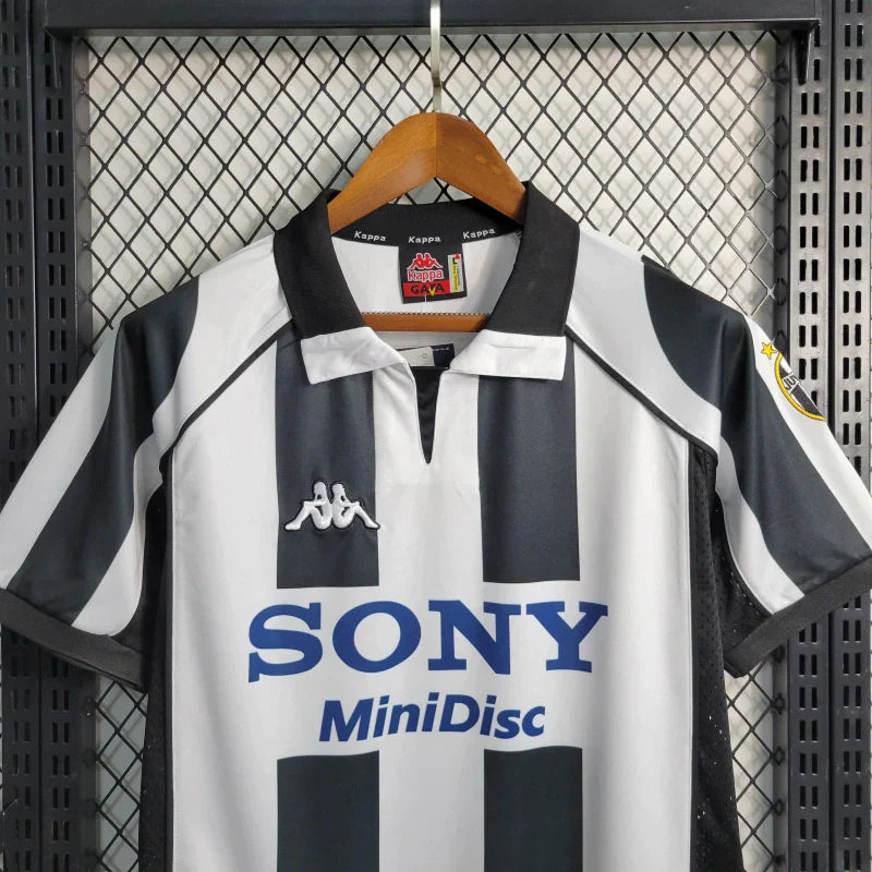 Camiseta Juventus Retro Local 1997/98