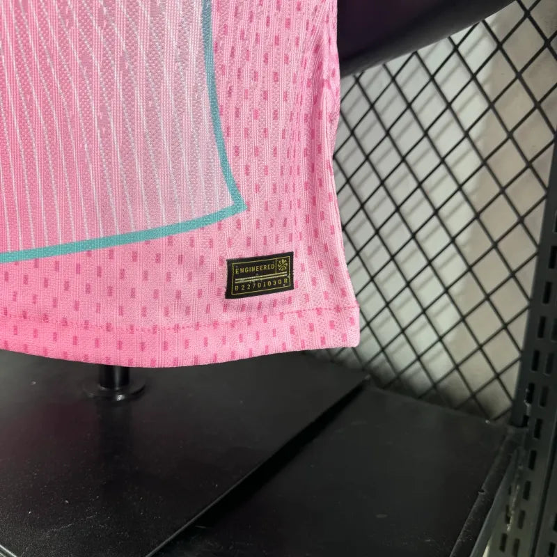 Camiseta FC Barcelona Edición Especial Rosada 2025/26 Versión Jugador