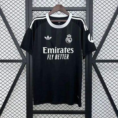 Camiseta Real Madrid Edición Especial Negra 2025/26 Versión Fan