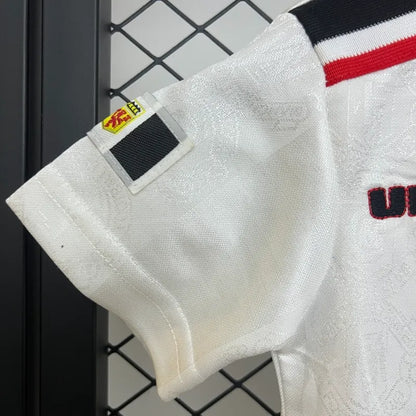 Manchester United Kit Niños Visita 1997/98