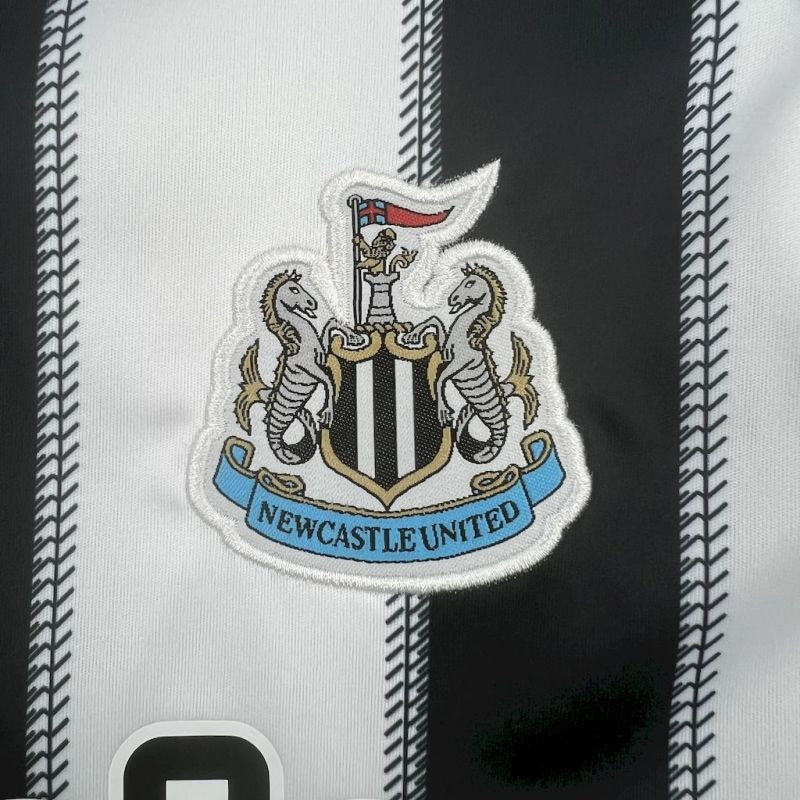 Newcastle Local 2025/26 Kit Niños