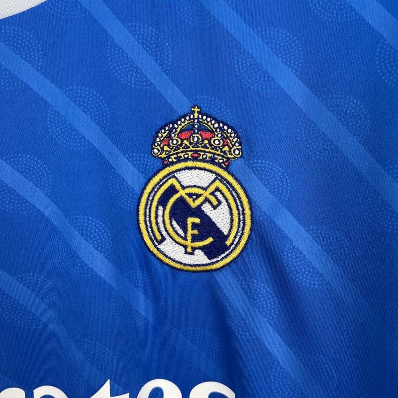 Camiseta Real Madrid Tercera 2025/26 Versión Fan