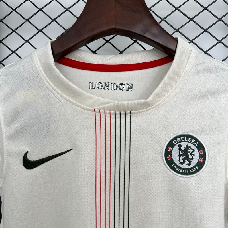 Chelsea Kit Niños Visita 2025/26
