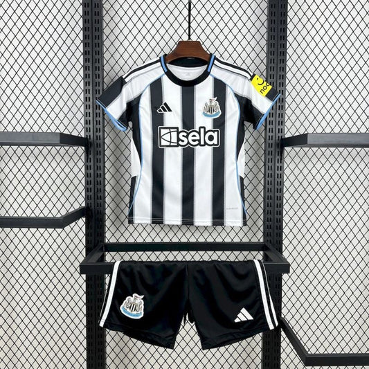 Newcastle Local 2025/26 Kit Niños