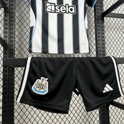 Newcastle Local 2025/26 Kit Niños