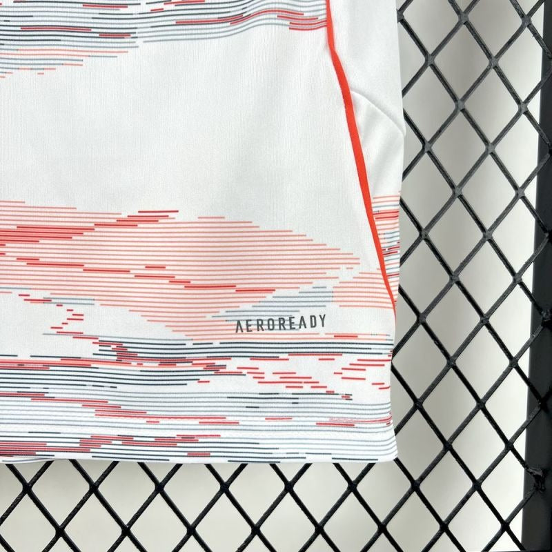 Bayern Munich Kit Niños Visita 2025/26