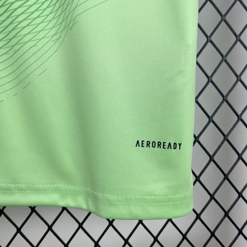 Camiseta Bayern Munich Portero Verde 2025/26 Versión Fan