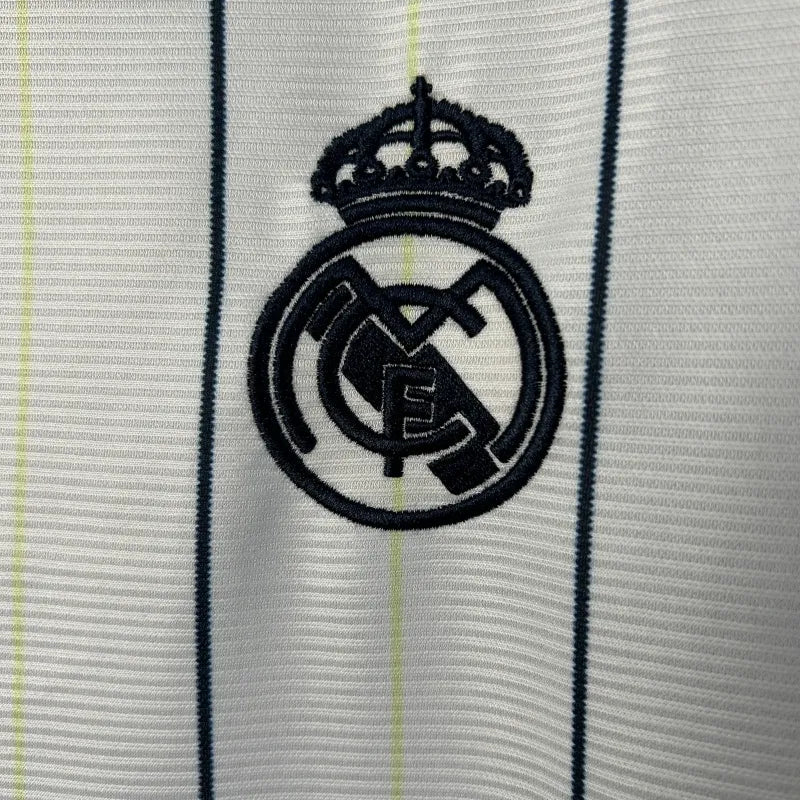 Camiseta Real Madrid Edición Especial 2025/26 Versión Fan