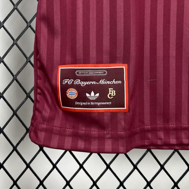 Bayern Munich Kit Niños Edición Terrace 2025/26