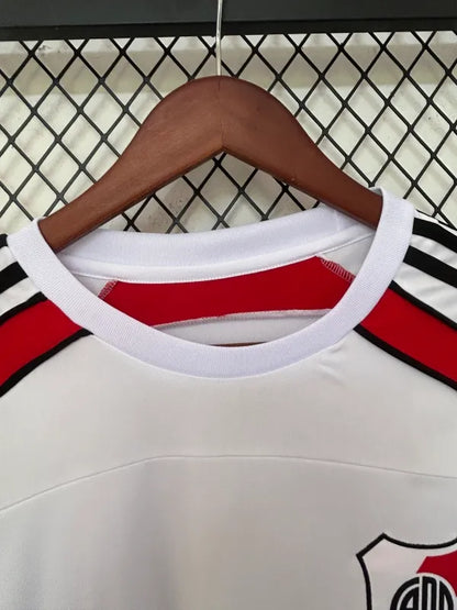 Camiseta River Plate Entrenamiento 2025/26 Versión Fan