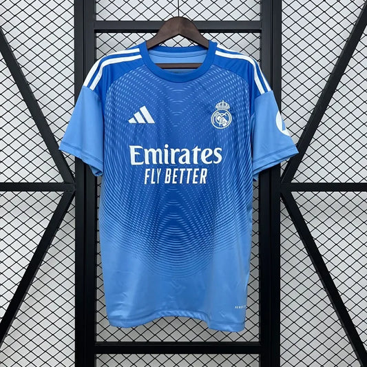 Camiseta Real Madrid Edición Especial Celeste 2025/26 Versión Fan