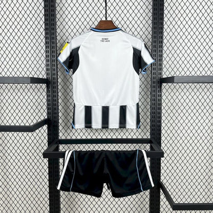 Newcastle Local 2025/26 Kit Niños