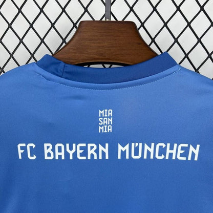 Bayern Munich Kit Niños Portero Azul 2025/26