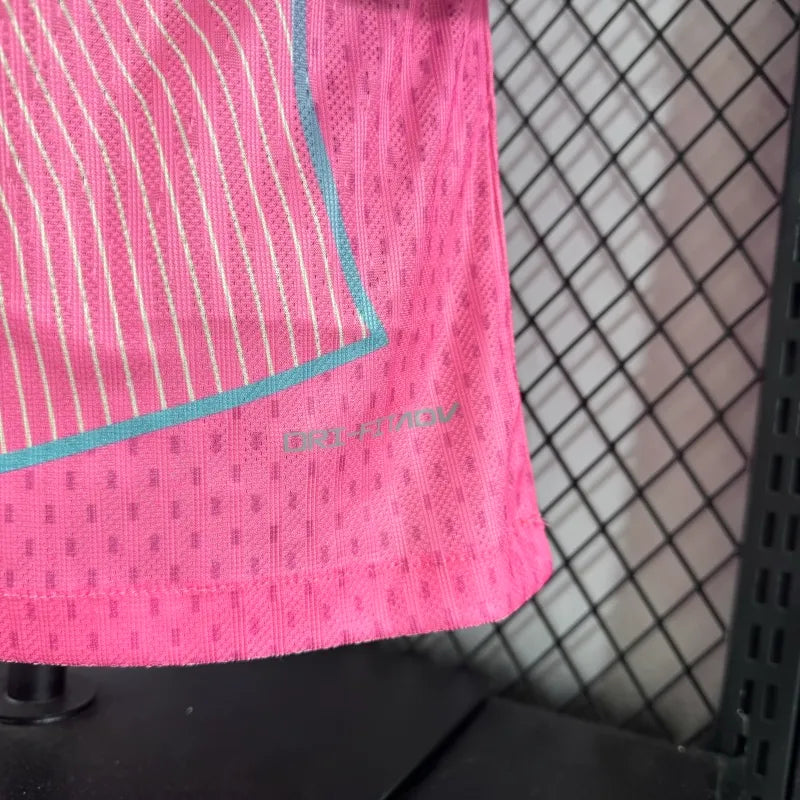 Camiseta FC Barcelona Edición Especial Rosada 2025/26 Versión Jugador