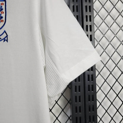 Camiseta Inglaterra Local Retro 2010 Versión Fan