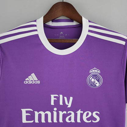 Camiseta Real Madrid Visita Retro 2016/17