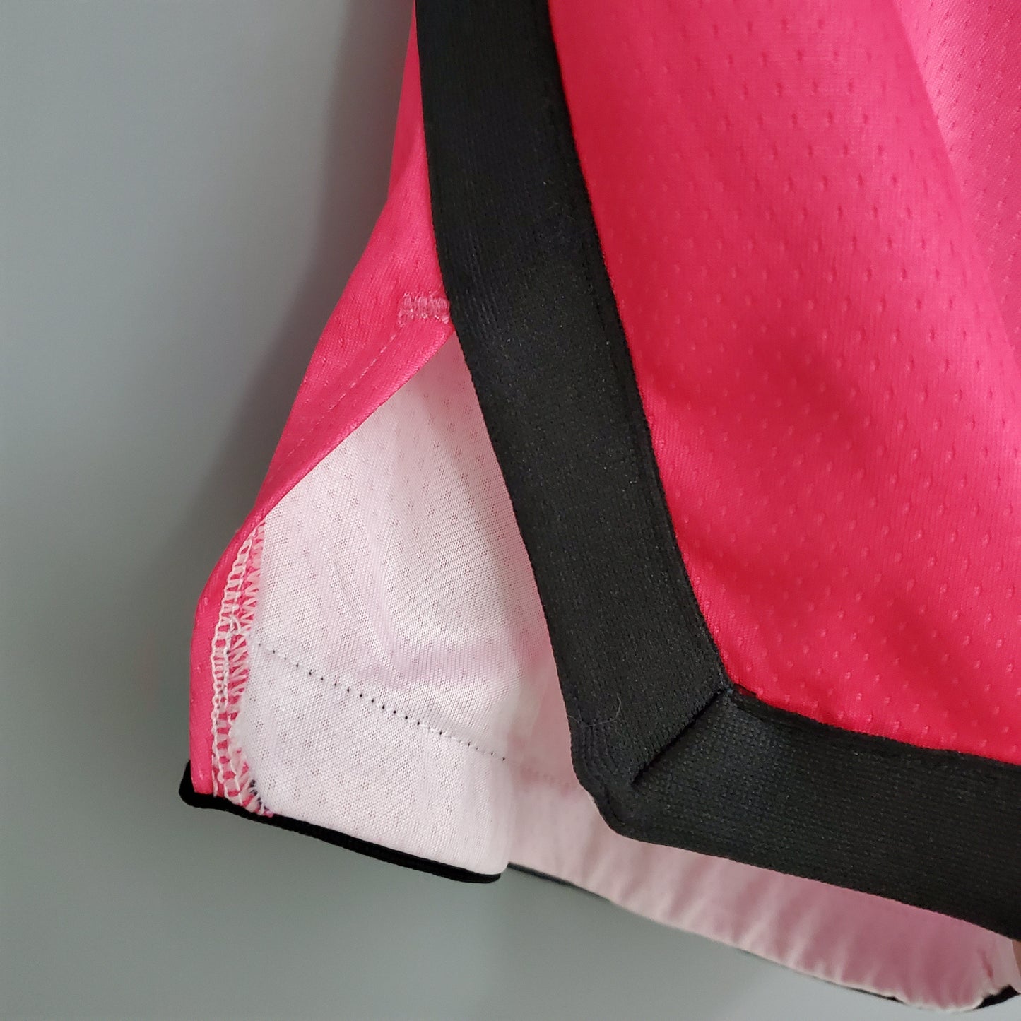 Camiseta Miami Heat "City Edition" Shorts Gradiente