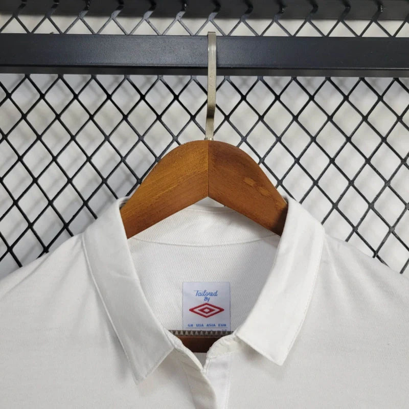 Camiseta Inglaterra Local Retro 2010 Versión Fan