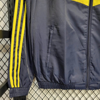 Cortavientos Real Madrid Morado, Amarillo y Azun Marino