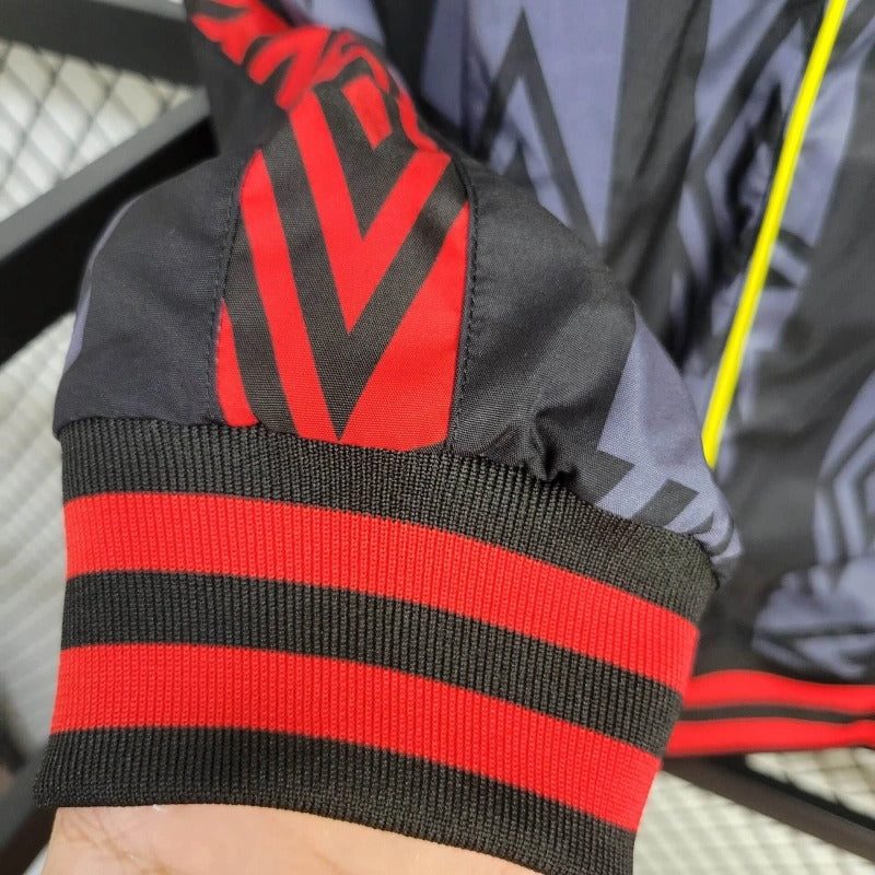 Cortavientos Retro Manchester United Umbro 1990